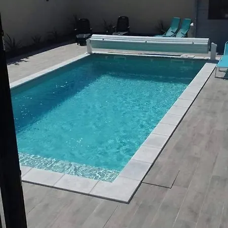 Villa Familiale Avec Piscine Proche Des Plages