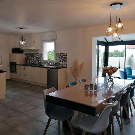 Villa Familiale Avec Piscine Proche Des Plages Montoir-de-Bretagne