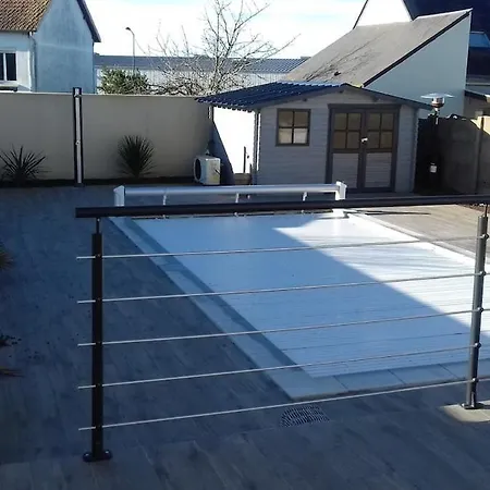 Familiale Avec Piscine Proche Des Plages Villa Montoir-de-Bretagne
